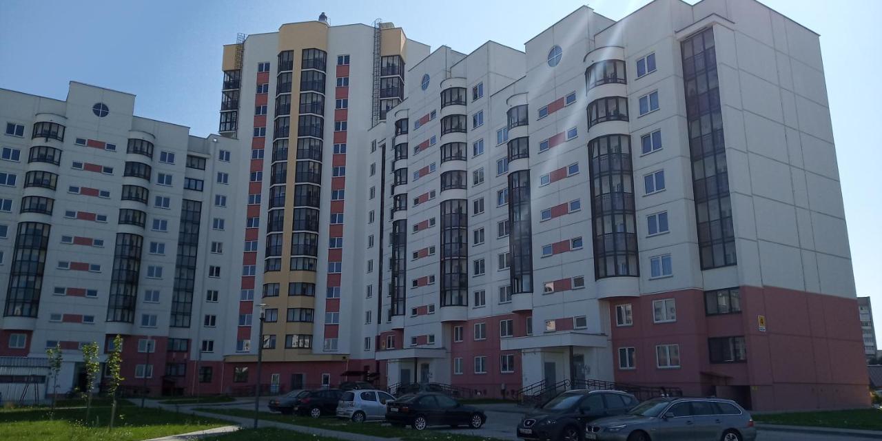 По-Домашнему Уютная Квартира В Новом Доме, Центр!!! Γκρόντνο Εξωτερικό φωτογραφία